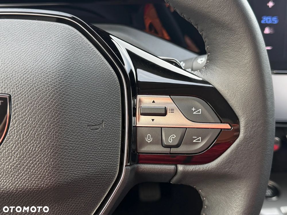 Peugeot 408 1.2 PureTech Allure S&S EAT8 - 38