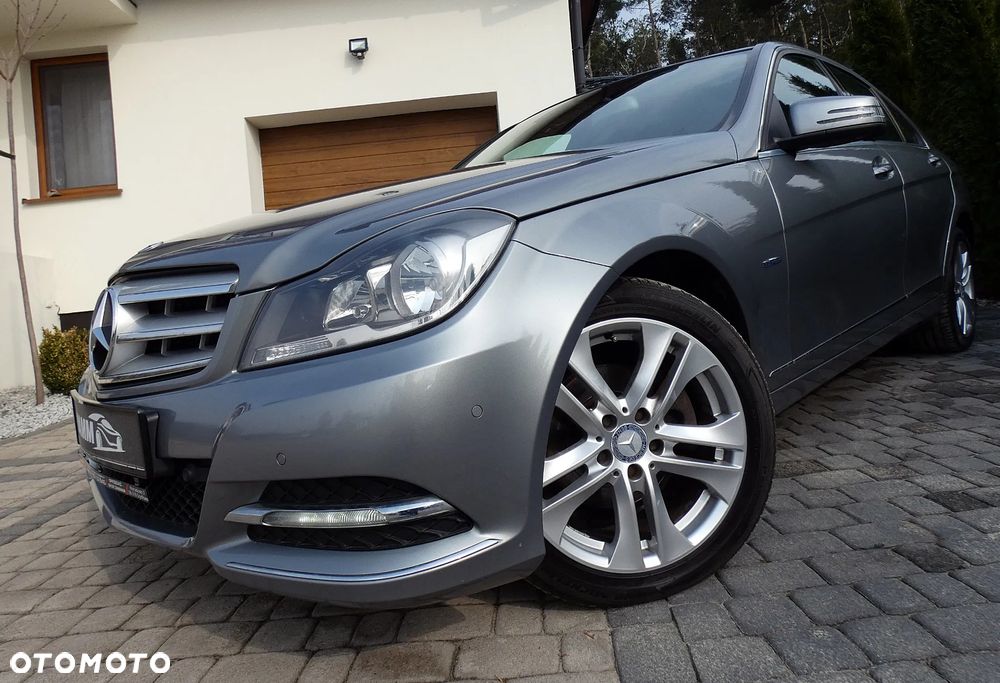 Mercedes-Benz Klasa C 180 Kompressor Avantgarde - 27