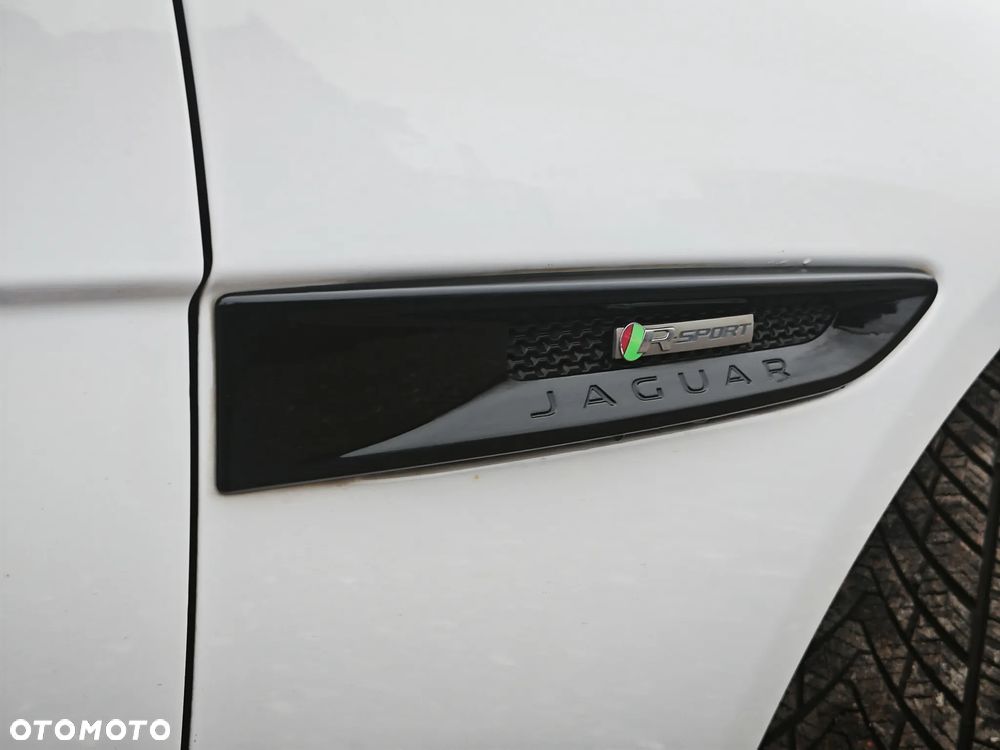 Jaguar XE 20d R-Sport Ingenium Edition - 33