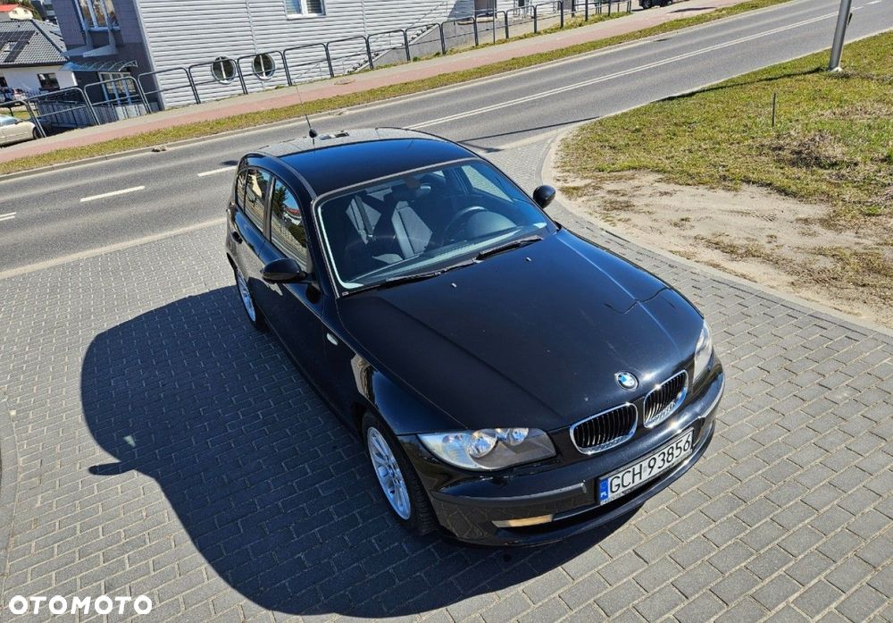 BMW Seria 1 - 25