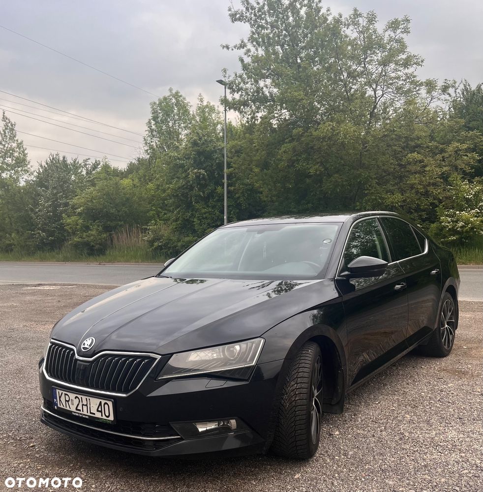 Skoda Superb 2.0 TDI Active DSG7 - 6