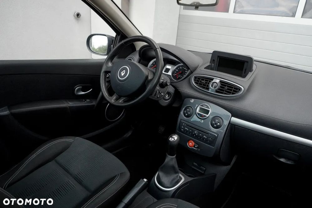 Renault Clio 1.2 16V TCE Night&Day - 27