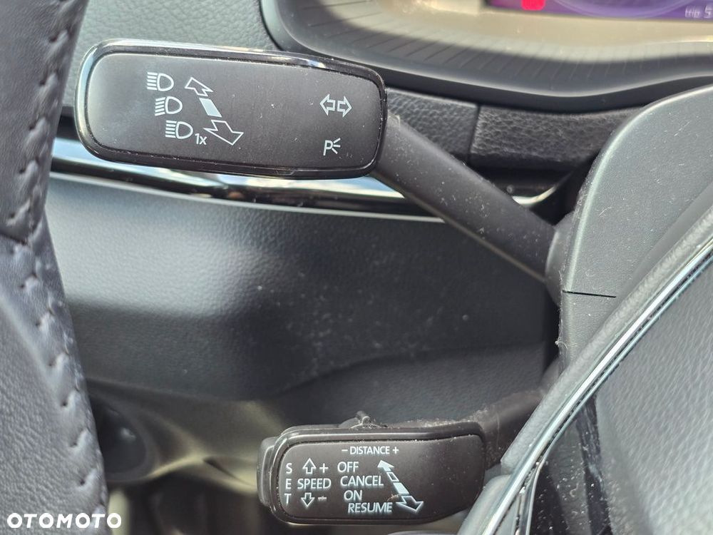 Skoda Karoq 1.5 TSI ACT Style DSG - 27