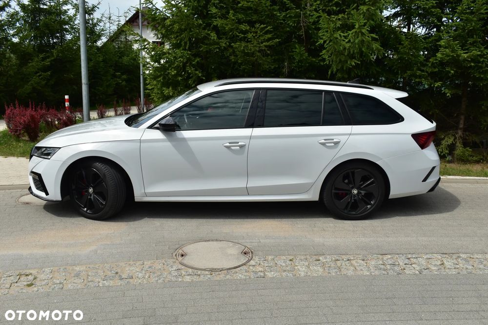 Skoda Octavia 2.0 TDI RS DSG - 3