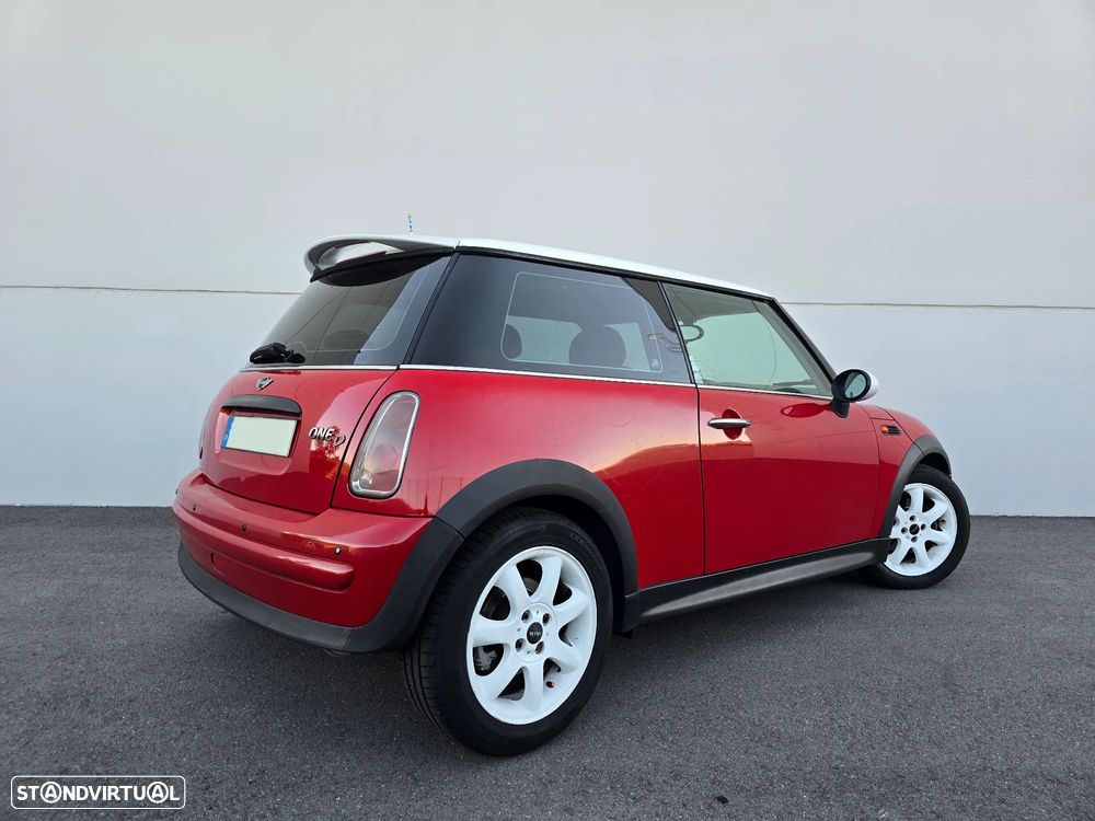 MINI 3 Portas One D - 4