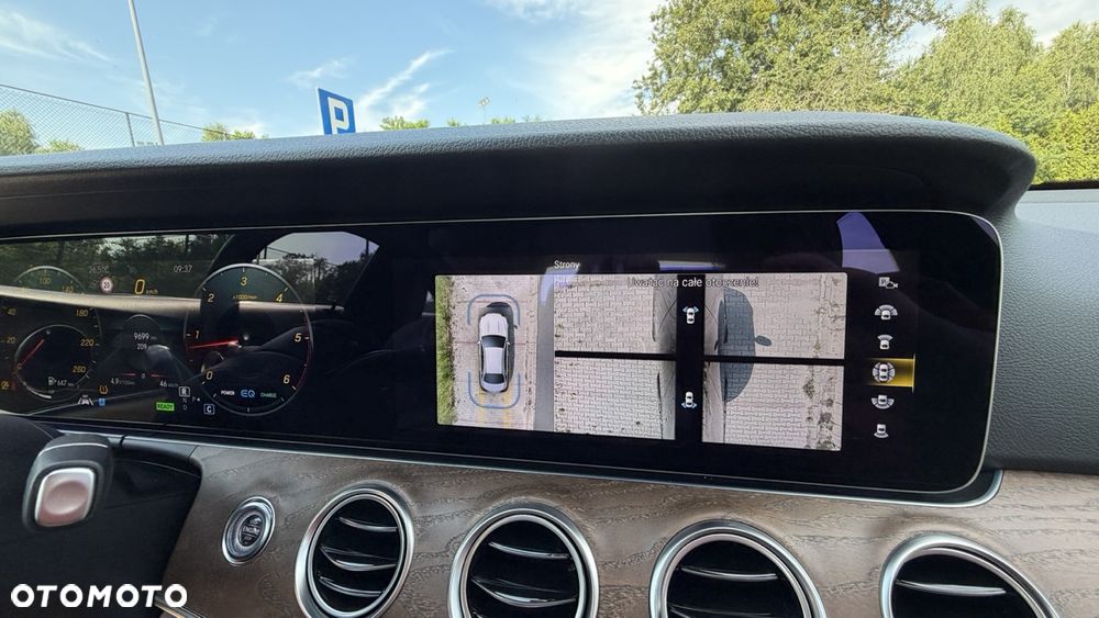 Mercedes-Benz Klasa E 220 d Exclusive - 30