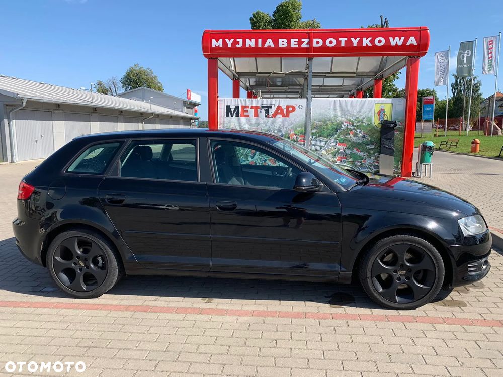 Audi A3 Sportback 2.0 TDI DPF Ambition - 4
