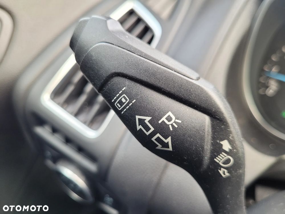 Ford Focus 1.5 EcoBoost STart-Stopp-System ST-LINE - 12