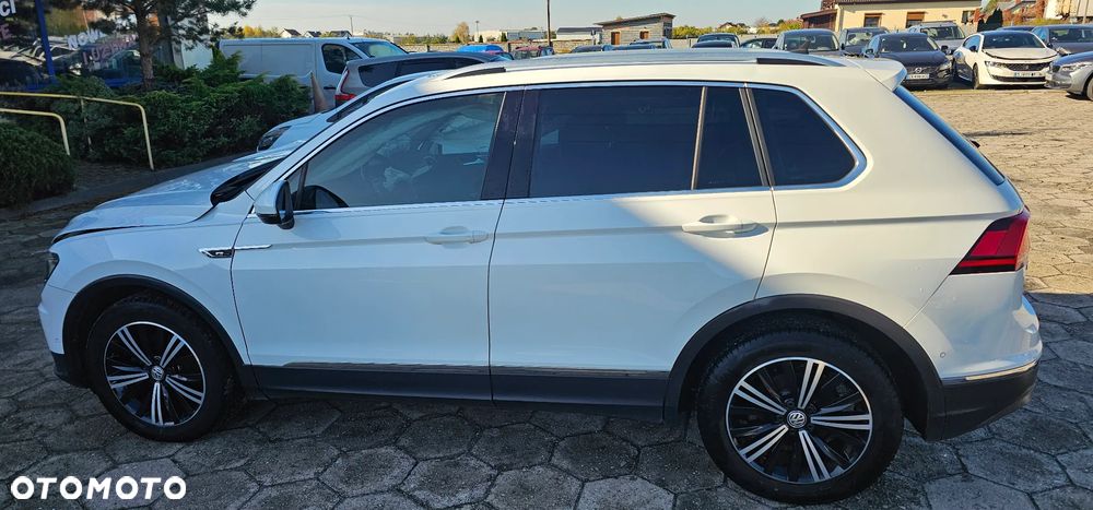 Volkswagen Tiguan 2.0 TDI SCR (BlueMotion Technology) DSG Comfortline - 23