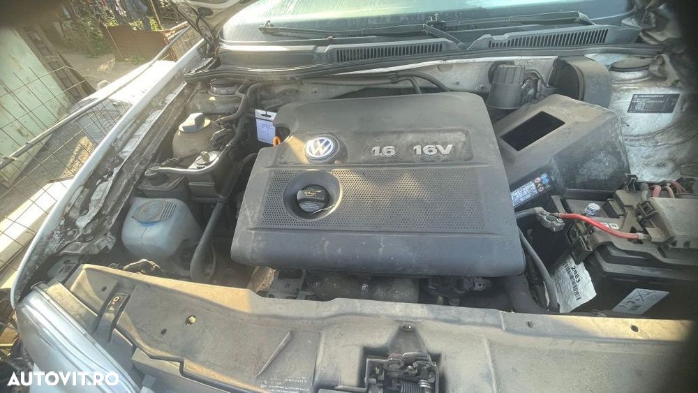 Dezmembrez Volkswagen Golf 1.6 Benzina BCB - 5