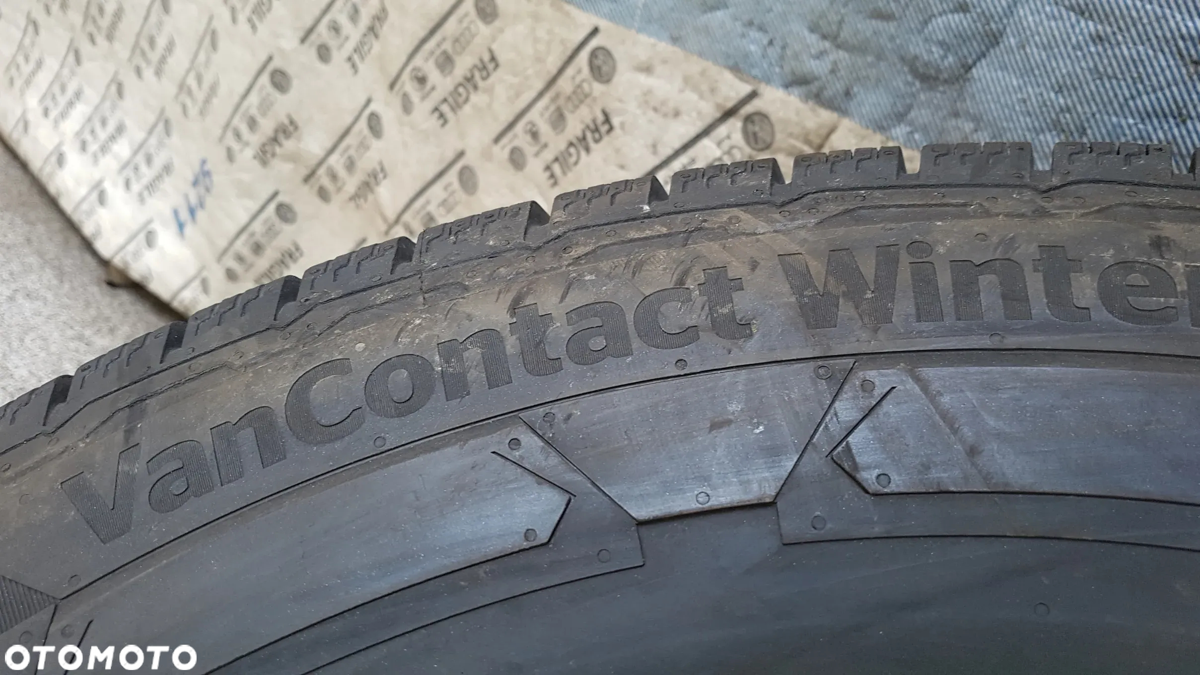 CONTINENTAL VANCO CONTACT WINTER  225/75R16C   225/75/16C - 8