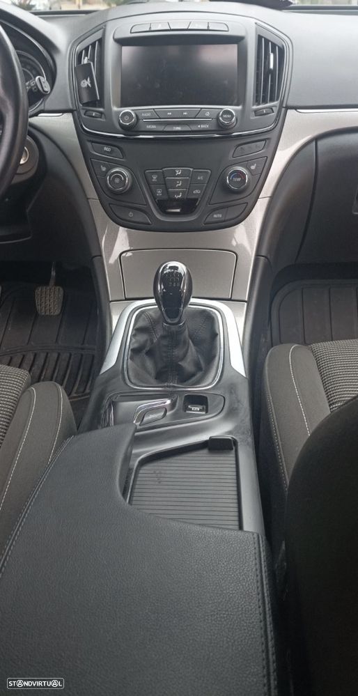 Opel Insignia Sports Tourer - 8