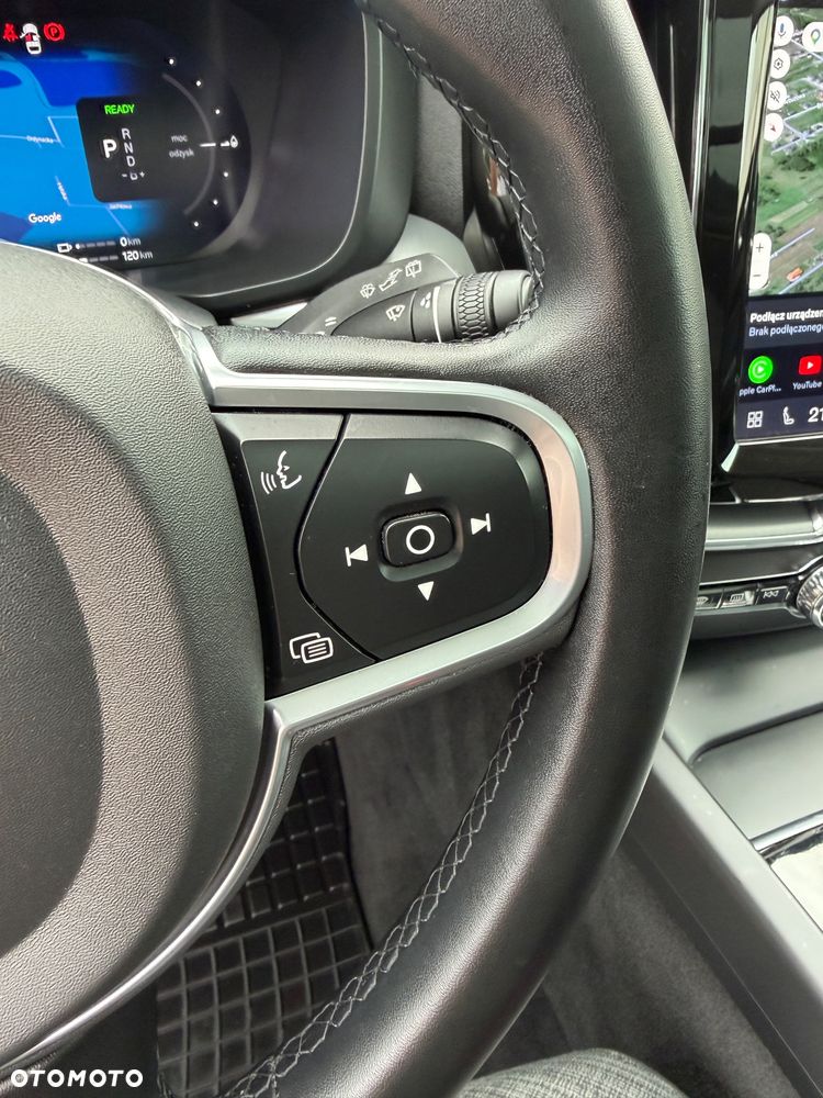 Volvo XC 60 T6 Plug-In Hybrid AWD Core - 12