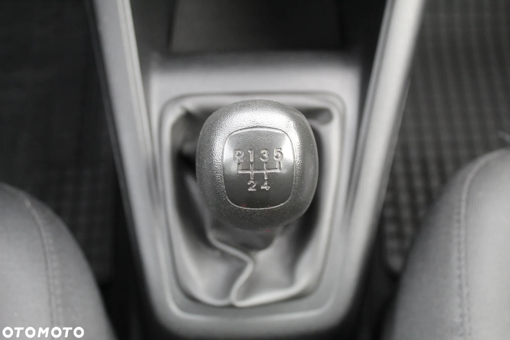 Hyundai ix20 1.4 Classic + - 18