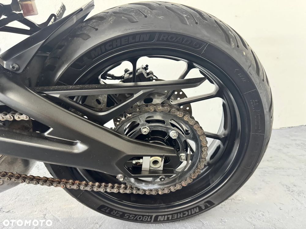 Yamaha MT - 35
