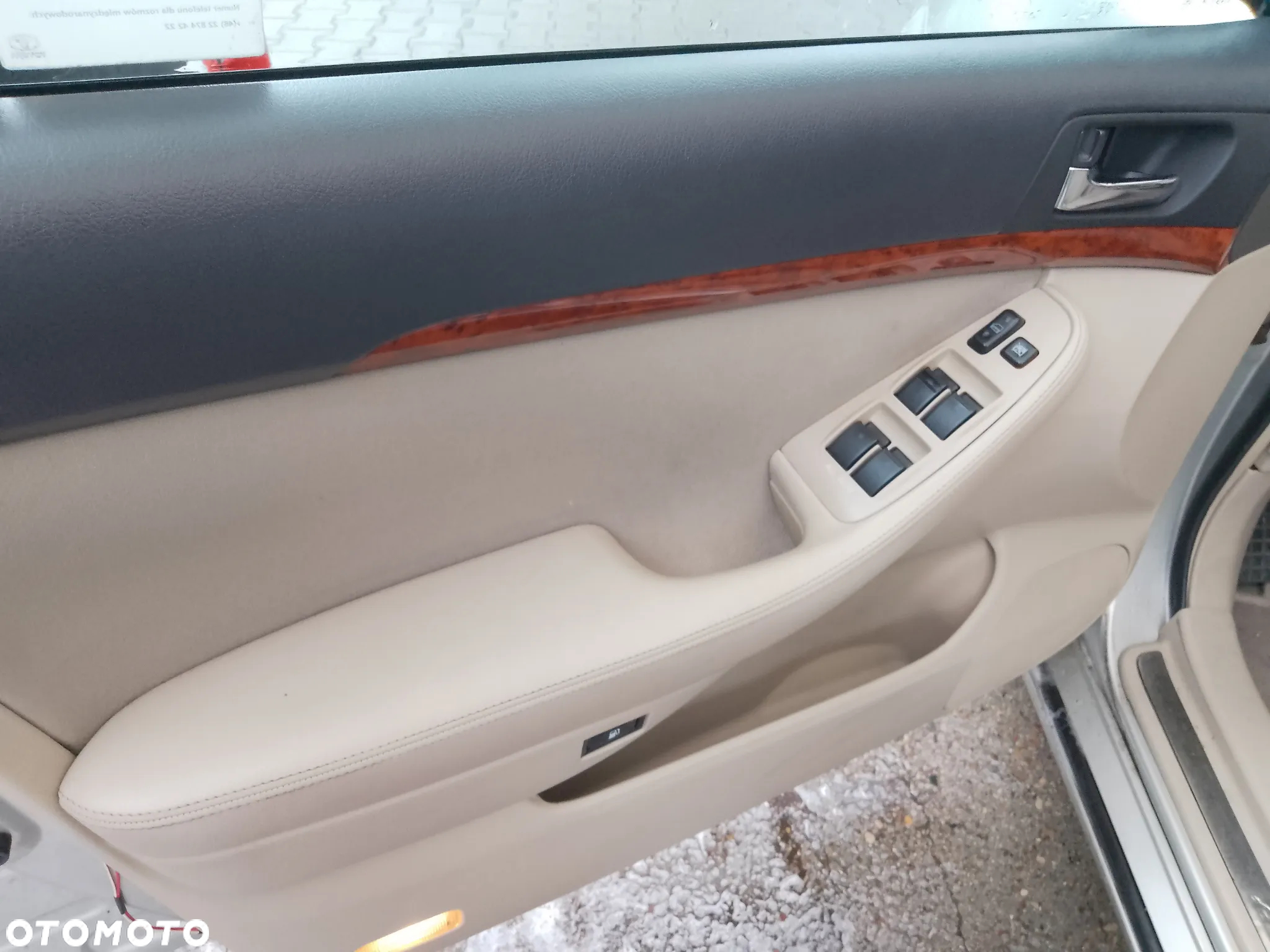 Toyota Avensis - 6