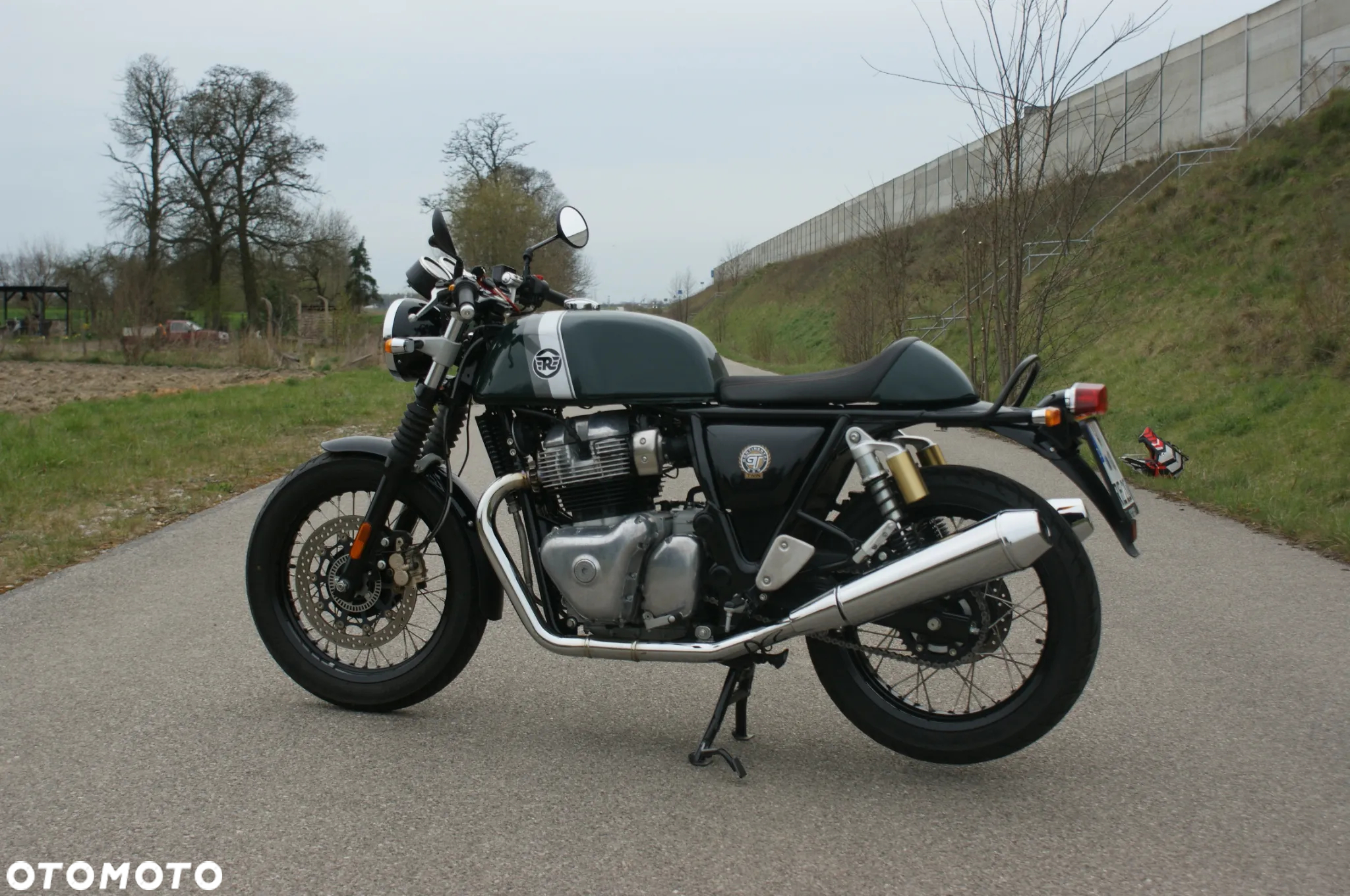 Royal Enfield Continental - 6