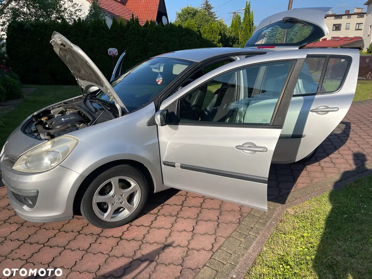 Renault Clio 1.5 dCi Extreme - 5