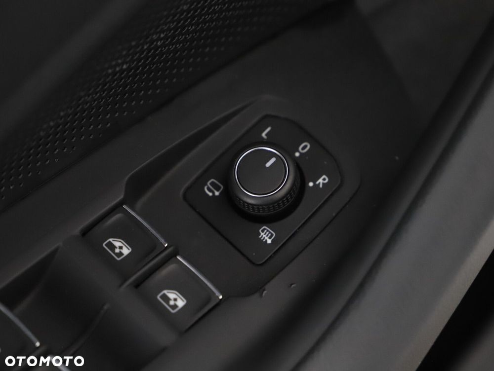 Volkswagen Passat - 26