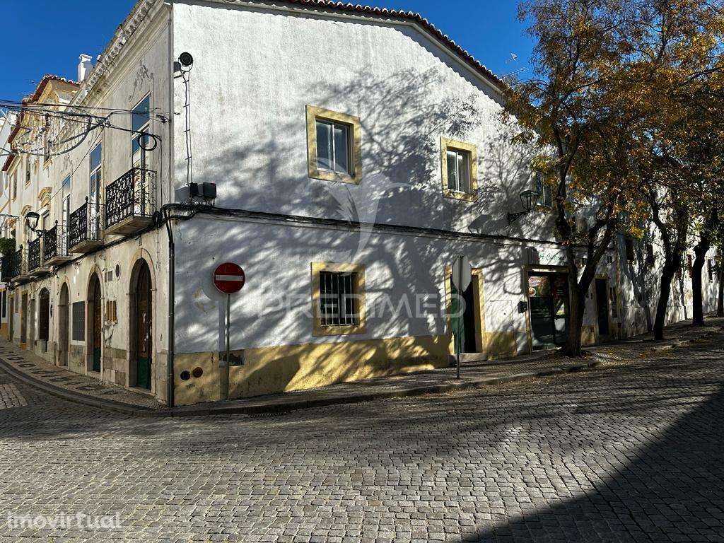 Prédio para Recuperar Centro Histórico Elvas - Grande imagem: 2/22