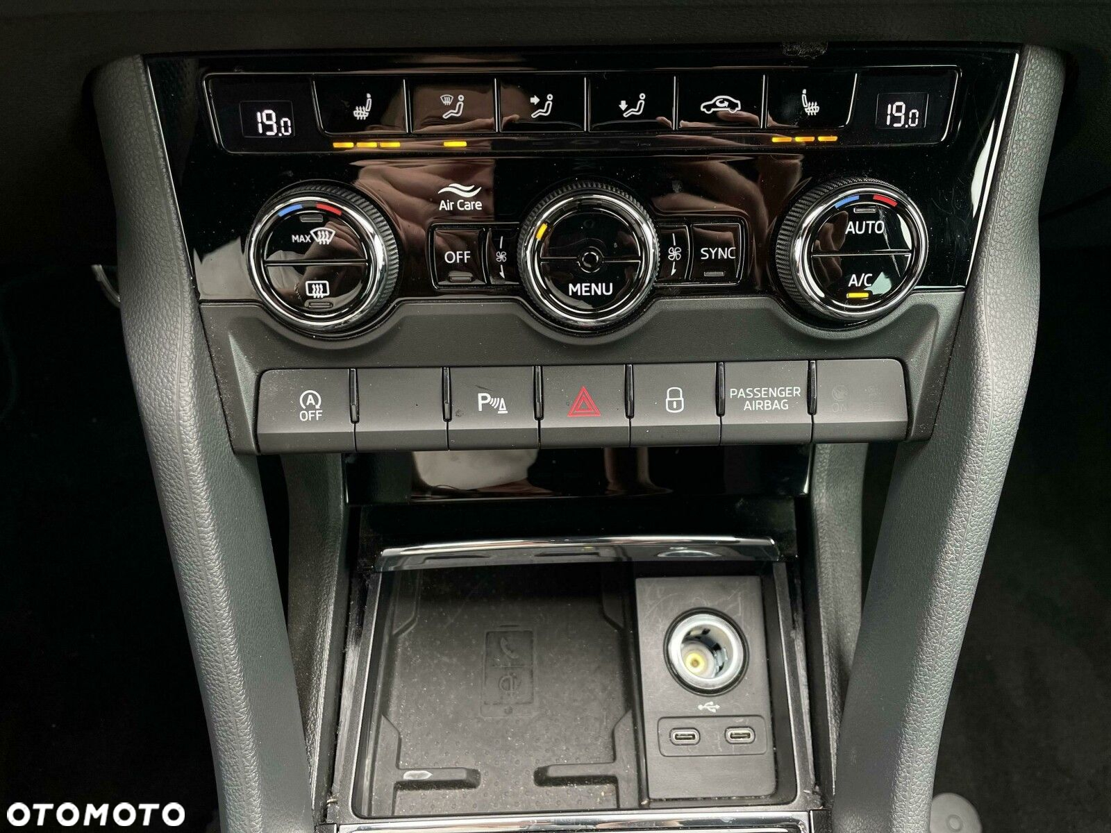 Skoda Karoq 1.5 TSI ACT 4x2 Sportline DSG - 20