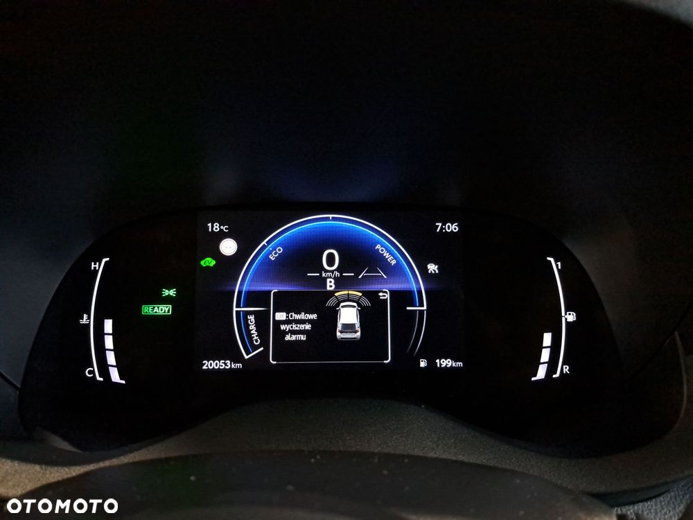Toyota Yaris Hybrid 1.5 Style - 32