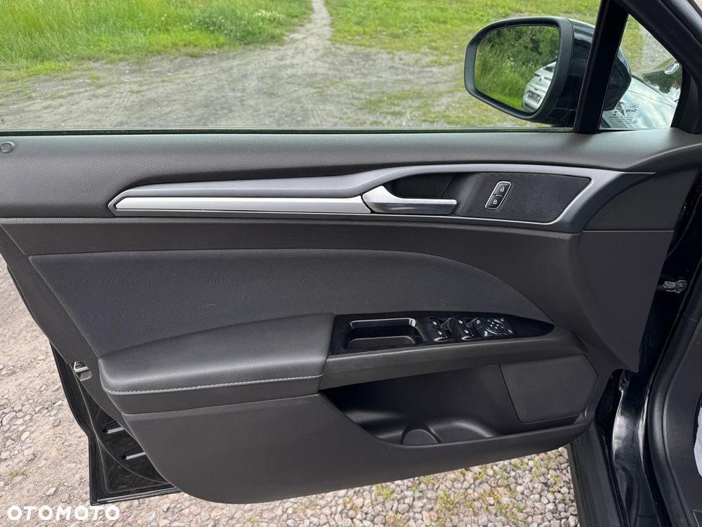 Ford Mondeo 2.0 TDCi Start-Stopp ECOnetic Business Edition - 27