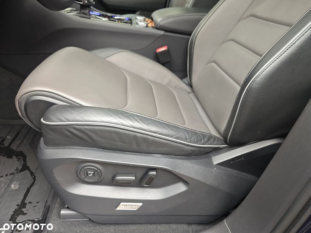 Volkswagen Touareg 3.0 V6 TDI SCR 4Mot R-Line - 14