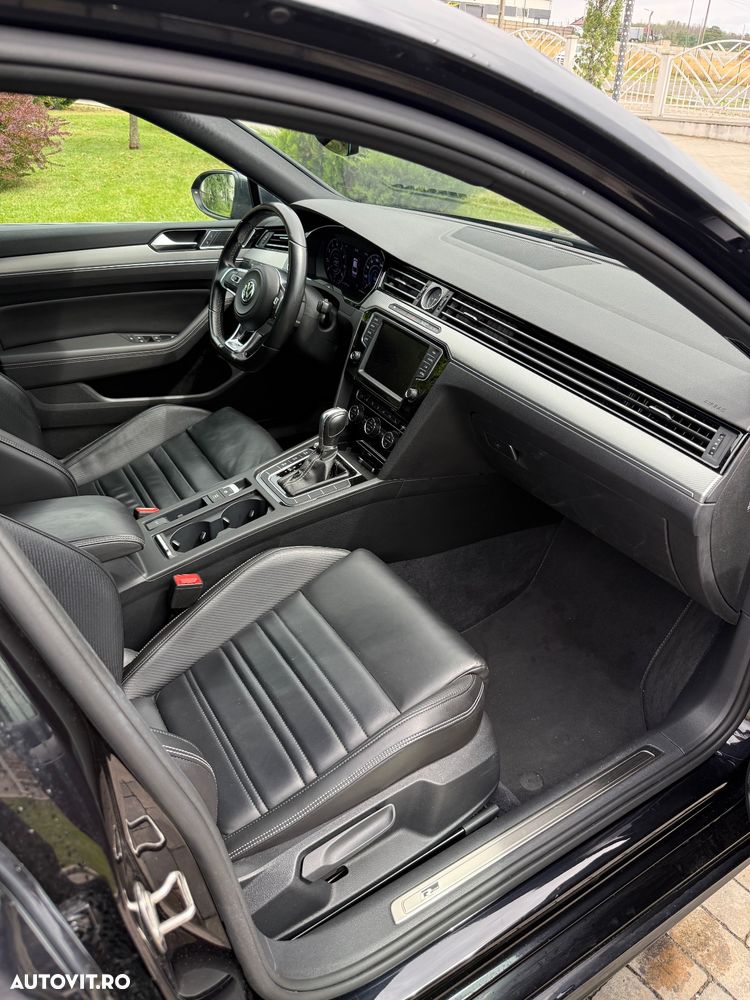 Volkswagen Passat - 22