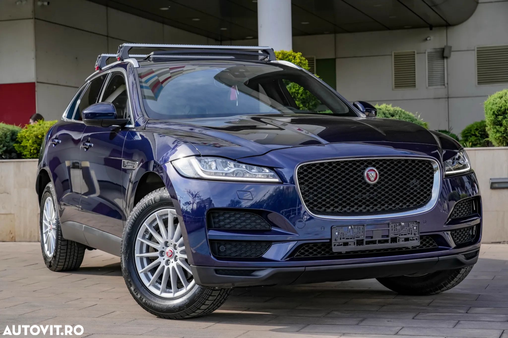 Jaguar F-Pace - 1
