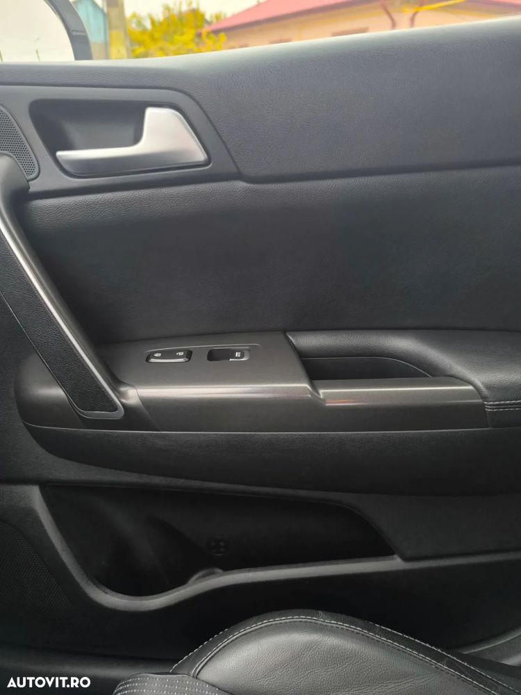 Kia Sportage 1.6 DSL 7DCT HP 4x4 Style - 17