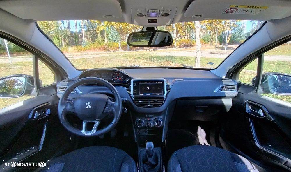 Peugeot 2008 1.5 BlueHDi Signature - 13