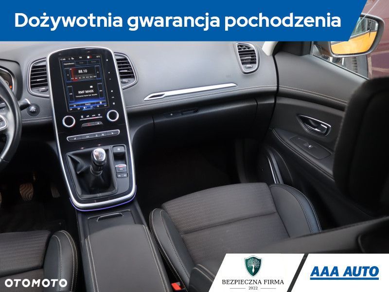 Renault Scenic - 10