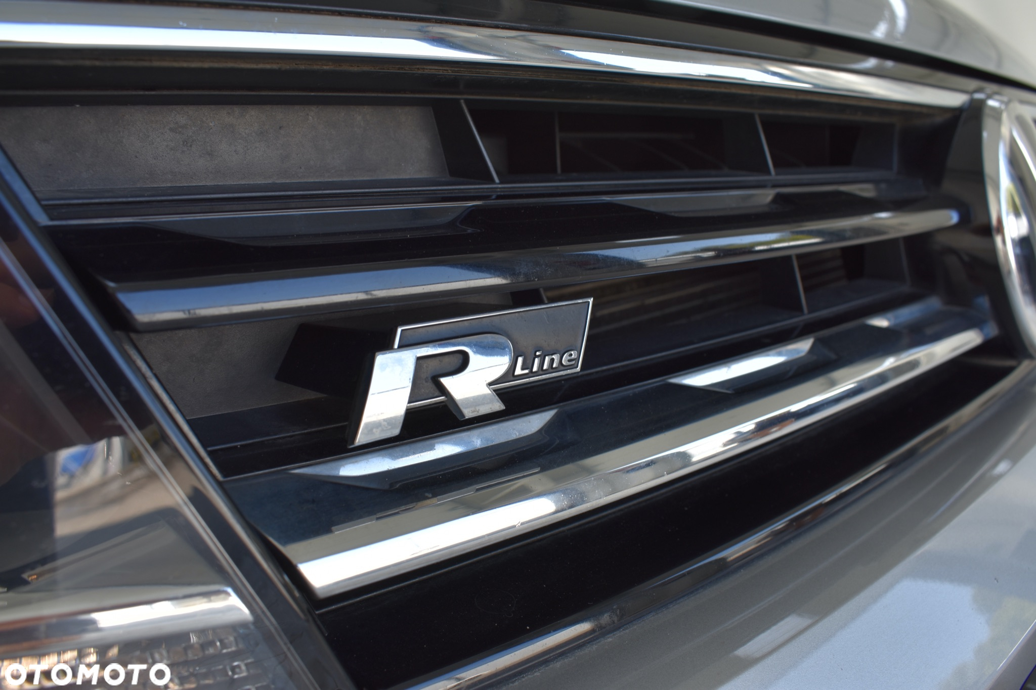Volkswagen Tiguan 2.0 TDI SCR R-Line - 18