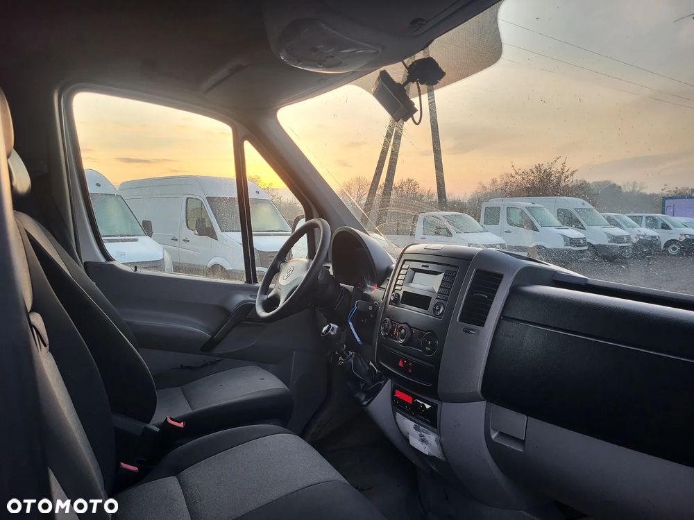 Volkswagen Crafter max klima 9 siedzeń 2.0 tdi 130 ps - 14