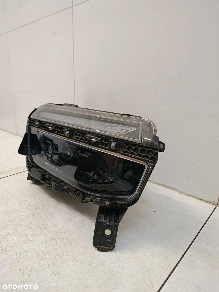 Lampa reflektor full led prawy przód eu Jeep Avenger - 2