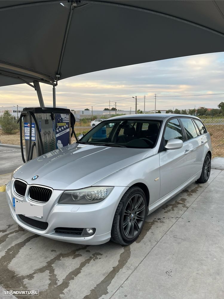 BMW 318 d Touring - 9