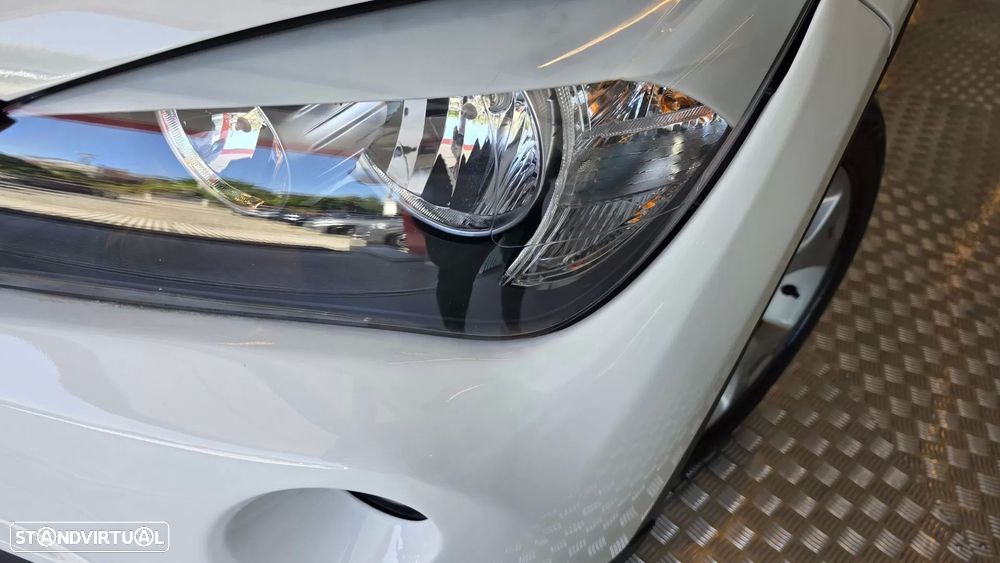 BMW X1 18 d sDrive - 25