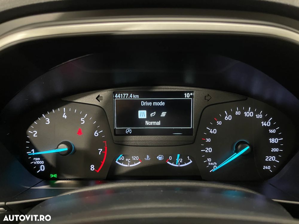 Ford Focus 1.0 EcoBoost Trend Edition - 23