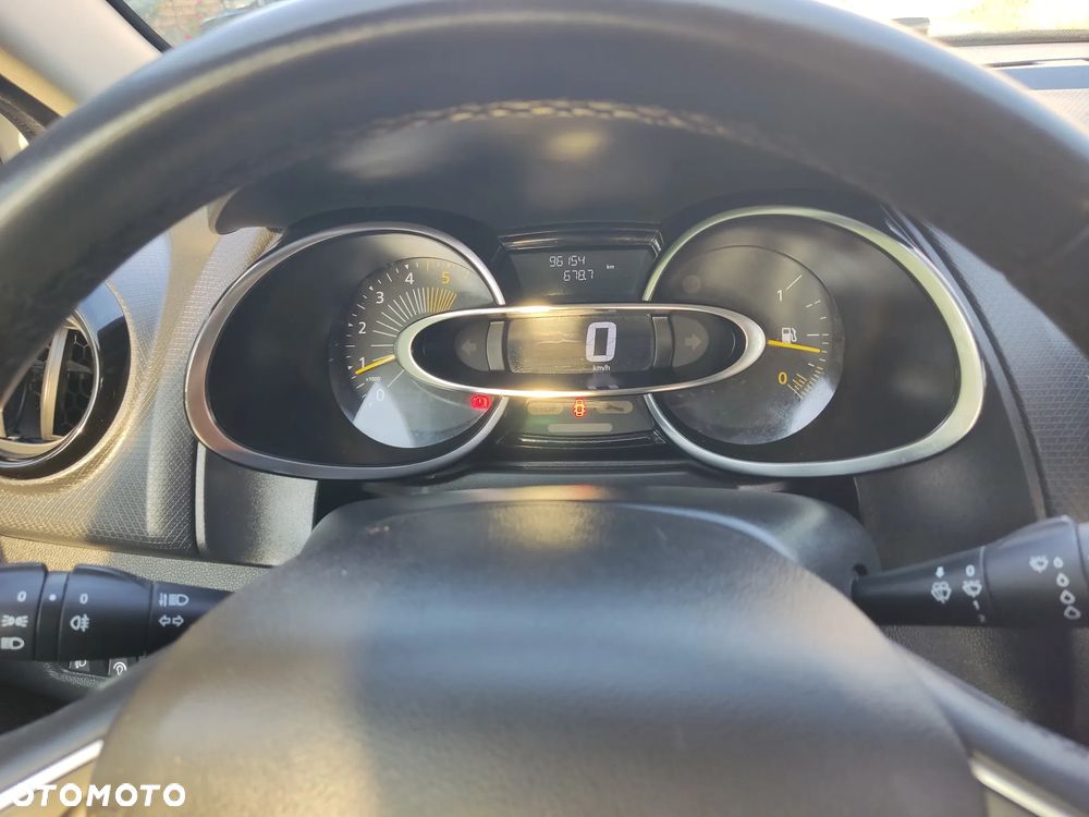 Renault Clio dCi 90 Dynamique - 22