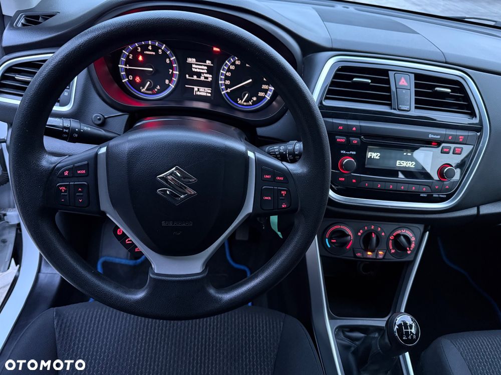 Suzuki SX4 S-Cross 1.0 T Comfort - 29