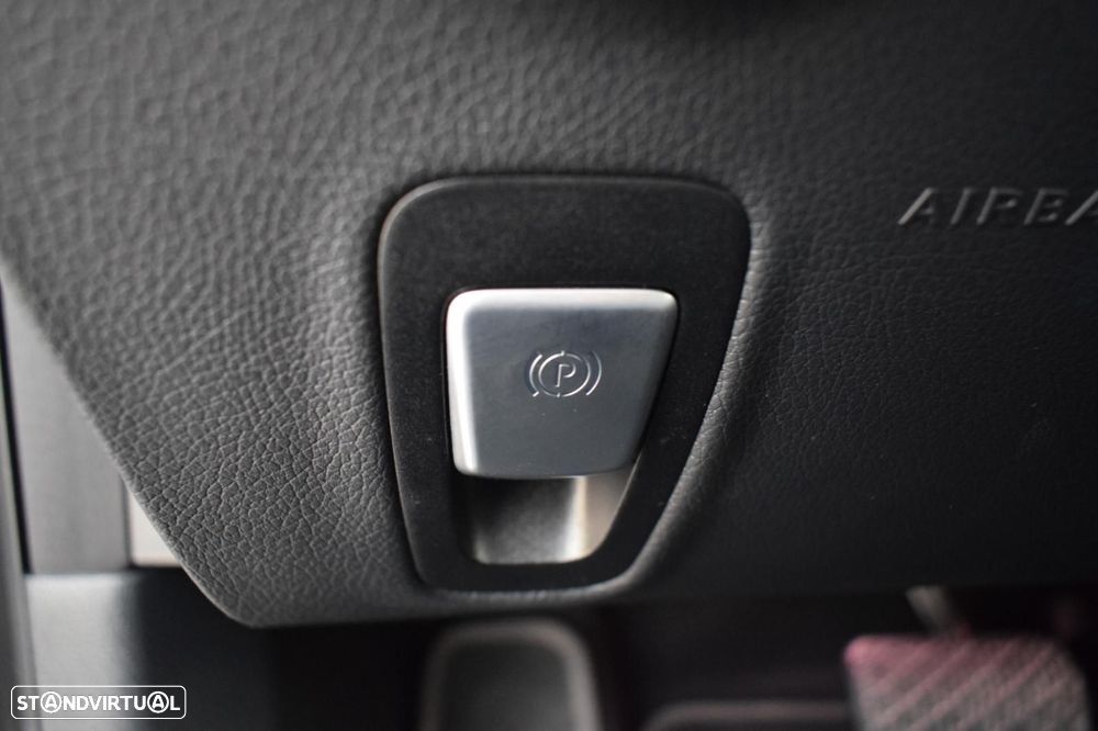 Mercedes-Benz E 300 de Avantgarde - 26