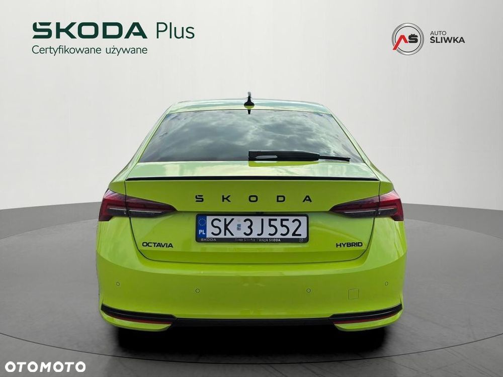 Skoda Octavia 1.5 TSI mHEV Sportline DSG - 5