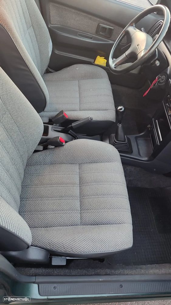 Toyota Corolla Sedan 1.3 Silver Line - 10
