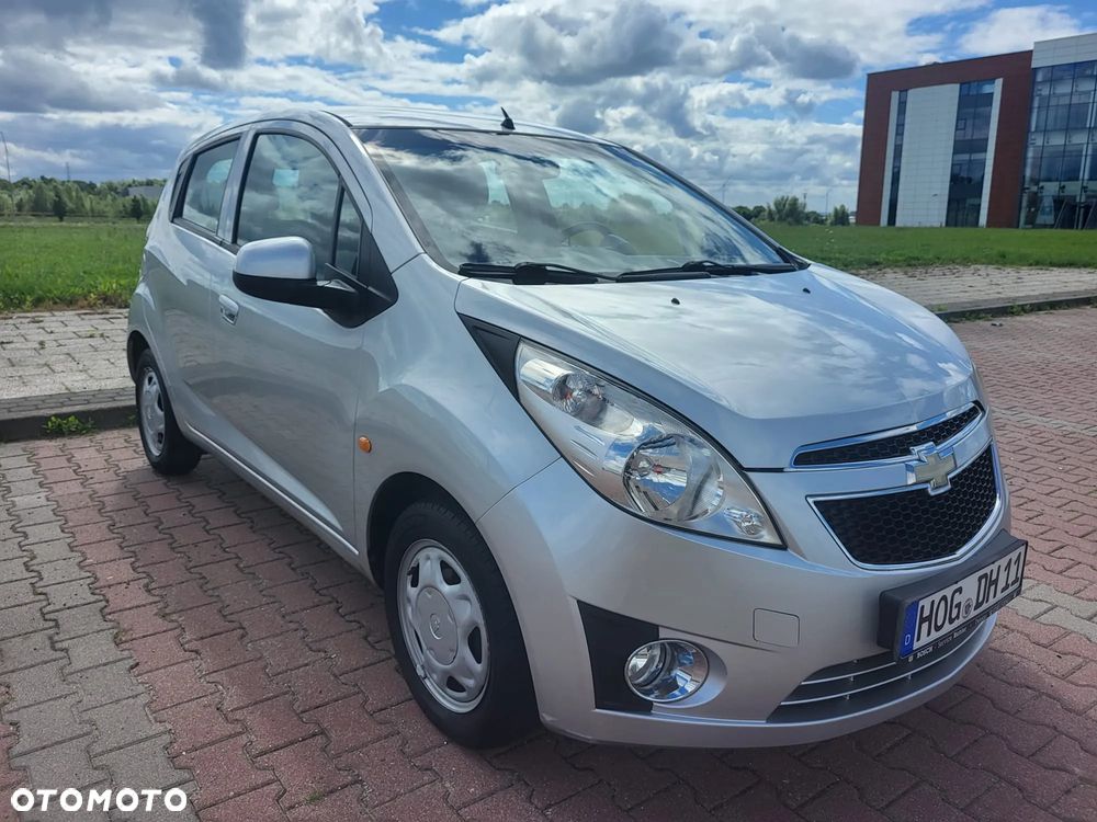 Chevrolet Spark 1.0 Base+ - 1