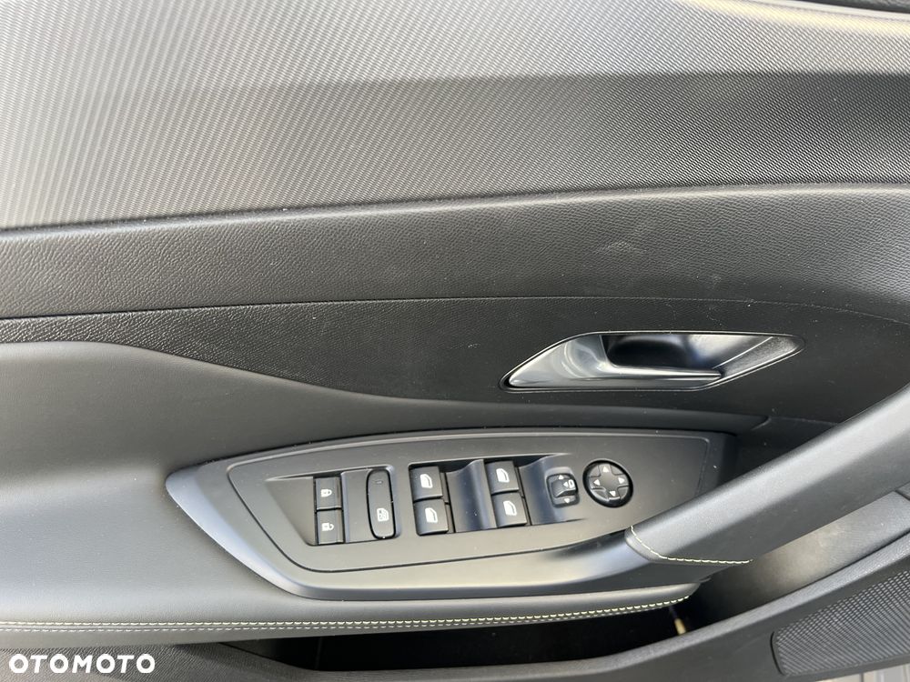 Peugeot 308 1.2 PureTech GT S&S EAT8 - 10