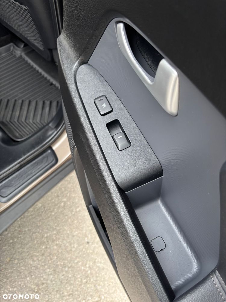 Kia Sportage 1.6 GDI L 2WD - 21