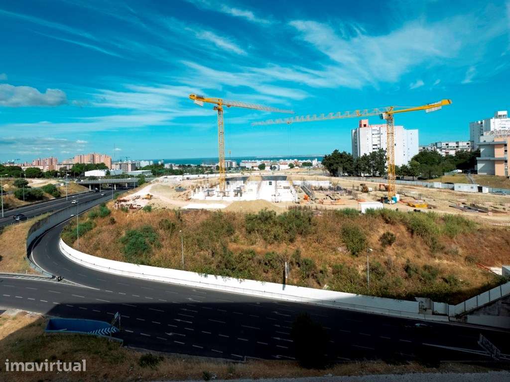 T2 com Vista Rio e Ar Condicionado junto ao Metro Bela Vista - Grande imagem: 4/23