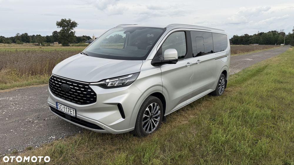 Ford Tourneo Custom - 2