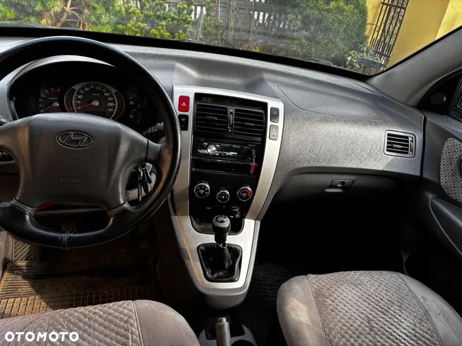 Hyundai Tucson 2.0 CRDi 2WD GLS - 4